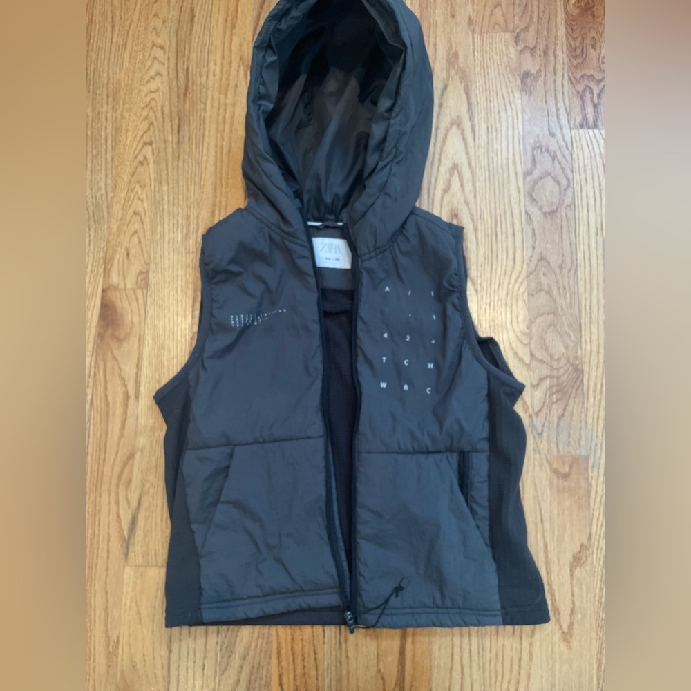 Black Hooded Vest